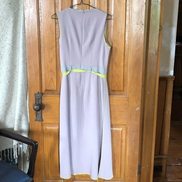 SOLOLA Unique  Dress - Picture 3 of 16